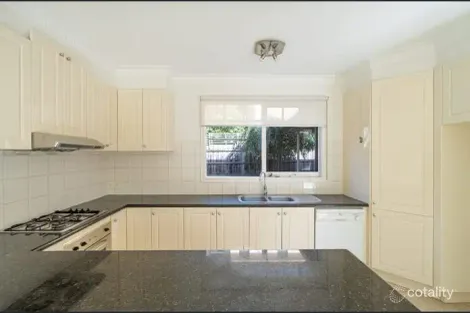 Property photo of 2/38 Kintore Crescent Box Hill VIC 3128