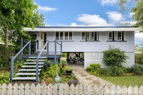 Property photo of 11 Owen Street Mossman QLD 4873