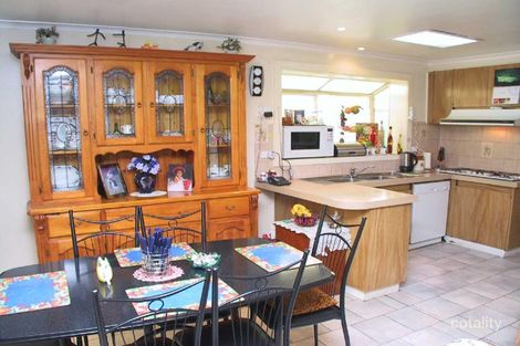 Property photo of 28 Eildon Parade Rowville VIC 3178