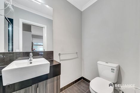 Property photo of 4 Yaloak Way Tarneit VIC 3029