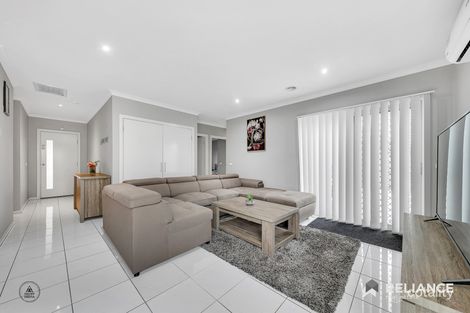Property photo of 4 Yaloak Way Tarneit VIC 3029