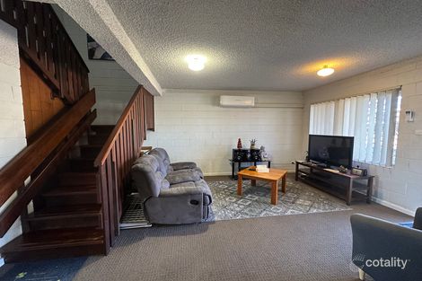 Property photo of 14/10 Walcott Way Bulgarra WA 6714