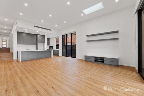 13 Derreck Ave, Bulleen, VIC 3105