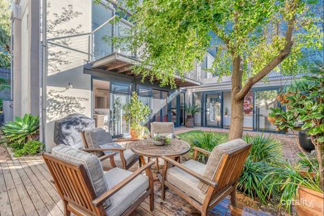 9 Leslie Rd, North Fremantle, WA 6159