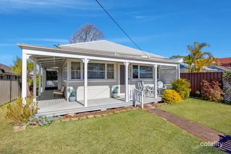 30 Burrawang St, Ettalong Beach, NSW 2257