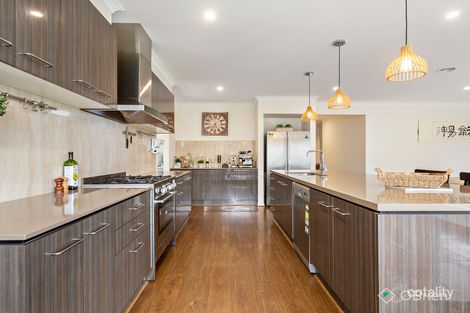 Property photo of 7 Featherpark Way Craigieburn VIC 3064