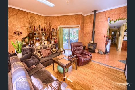 Property photo of 135 Home Road Robinson WA 6330