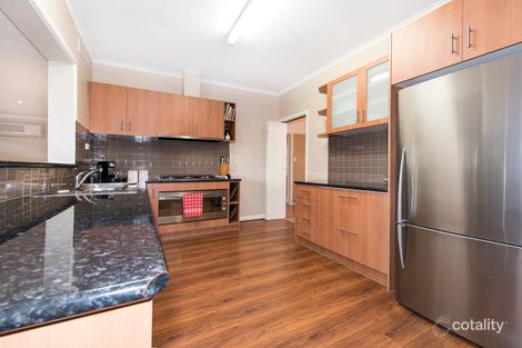 Property photo of 30 Nolan Avenue Brooklyn VIC 3012