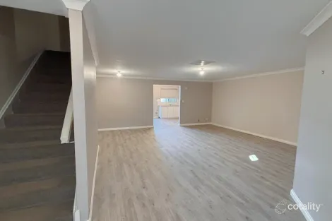 Property photo of 5A Erin Court Boulder WA 6432