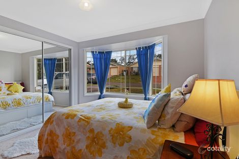 Property photo of 19 Trentham Park Court Wattle Grove NSW 2173