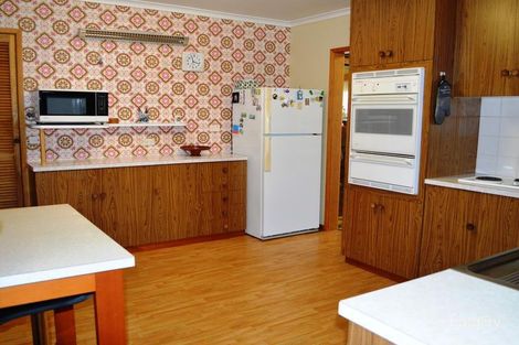 Property photo of 8 Peter Street Cobden VIC 3266