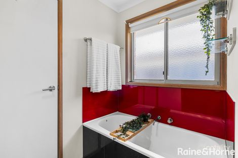 Property photo of 15 Pimbit Court Kurunjang VIC 3337