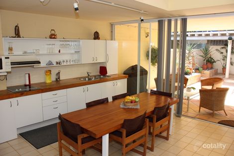 Property photo of 1/20 Nairana Rest Noosa Heads QLD 4567