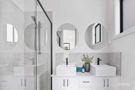 Property photo of 16 Champagne Avenue Wollert VIC 3750
