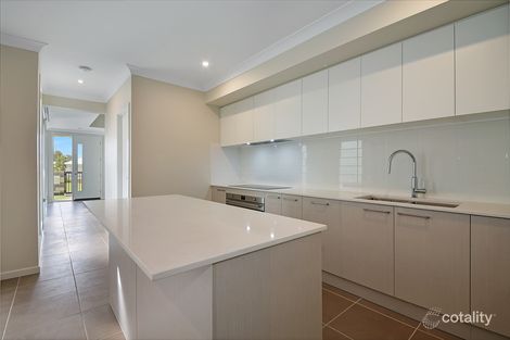 Property photo of 14 Agility Place Birtinya QLD 4575