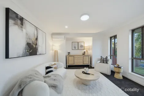 Property photo of 5 Sevenhill Place Doolandella QLD 4077
