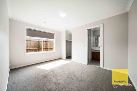 Property photo of 57 Emperor Parade Tarneit VIC 3029