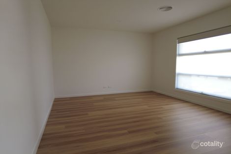 Property photo of 6 Clothier Street Strathnairn ACT 2615