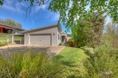 1 Leader Reef Dr, Bright, VIC 3741