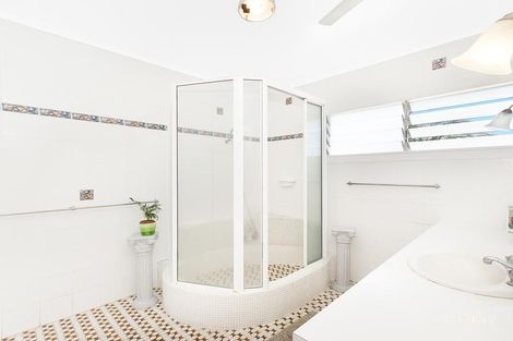 Property photo of 11 Bartlett Avenue Mundingburra QLD 4812