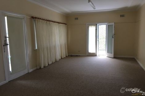 1/55 Warrigal St, The Entrance, NSW 2261