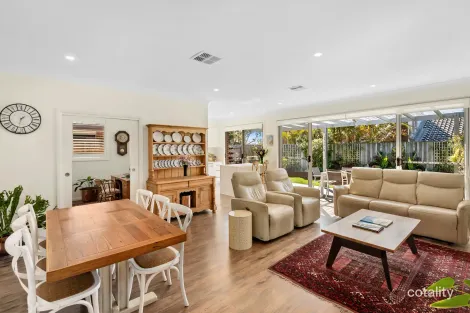 Property photo of 11/34 Rose Avenue Wheeler Heights NSW 2097