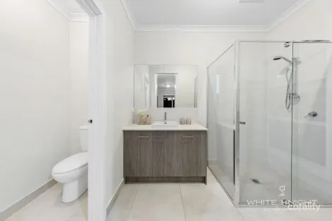 Property photo of 46 Diamond Parade Cobblebank VIC 3338