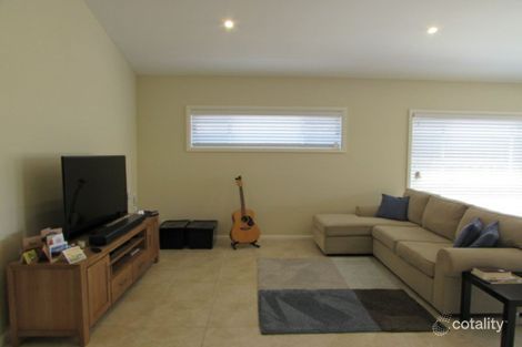 Property photo of 19 Grimes Avenue Elderslie NSW 2570