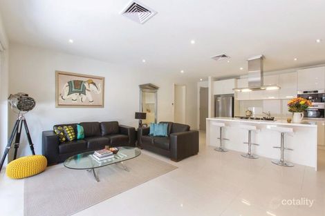 Property photo of 2/100 Burke Road Malvern East VIC 3145