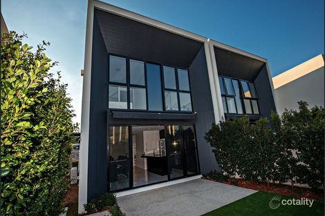 Property photo of 13 Theatre Drive Benowa QLD 4217