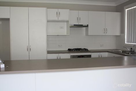 Property photo of 7 Mileham Circuit Rutherford NSW 2320