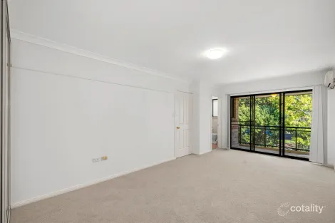Property photo of 3/29-35 Pearce Street Baulkham Hills NSW 2153