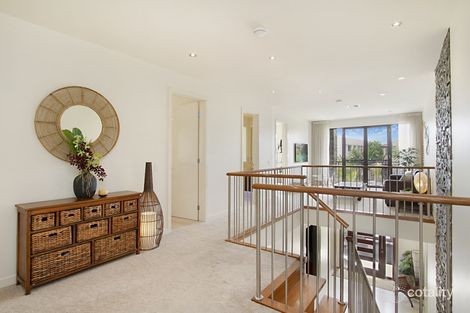 Property photo of 23 Royal Albert Crescent Paradise Point QLD 4216