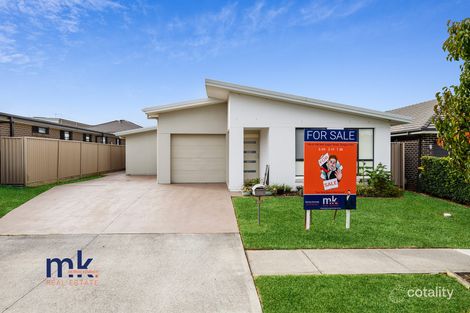 10a/10b Wee Jasper St, Gregory Hills, NSW 2557