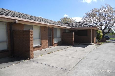 Property photo of 2/613 Ascot Street South Redan VIC 3350