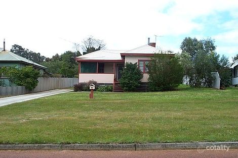2 Doyle St, Collie, WA 6225