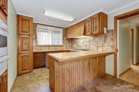Property photo of 5 Silvan Court Werribee VIC 3030
