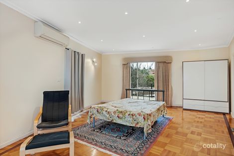 Property photo of 8 Waintree Court Endeavour Hills VIC 3802