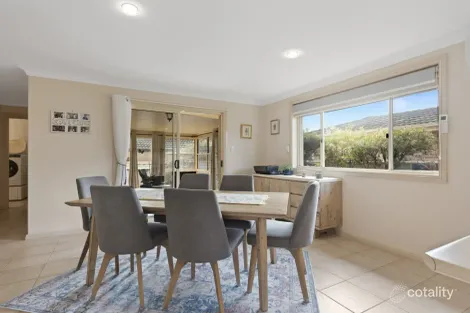 Property photo of 17 Albatross Way Old Bar NSW 2430