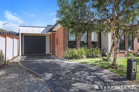 30b Warmington Rd, Sunshine West, VIC 3020