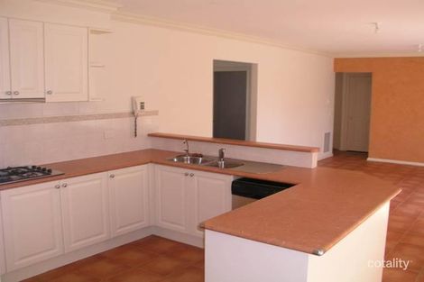 Property photo of 3 Piccadilly Court Narre Warren South VIC 3805