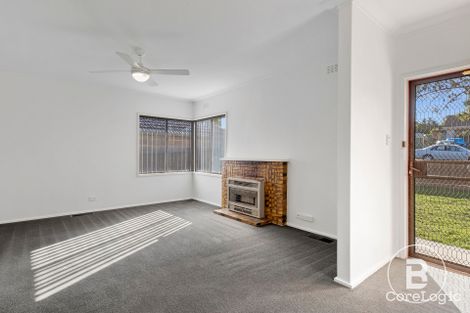 Property photo of 2 Benjamin Street Kangaroo Flat VIC 3555