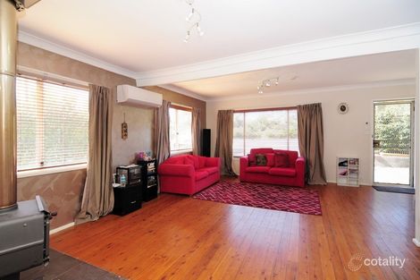 Property photo of 373 Princes Highway Bomaderry NSW 2541