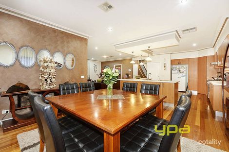Property photo of 15 Watersedge Way Roxburgh Park VIC 3064