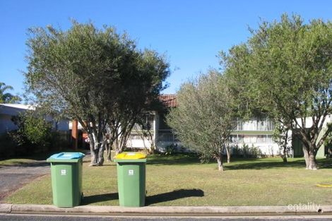 Property photo of 59 Kathleen White Crescent Killarney Vale NSW 2261