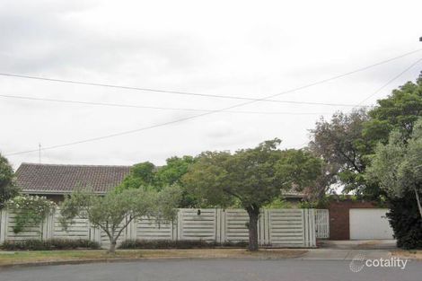 Property photo of 3 Ellery Court Mulgrave VIC 3170