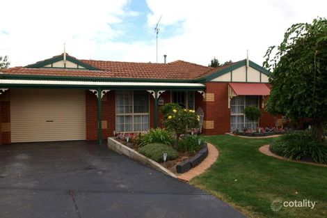 8 Sherman Ct, Lovely Banks, VIC 3213