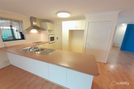 Property photo of 12 Solander Close Waikiki WA 6169