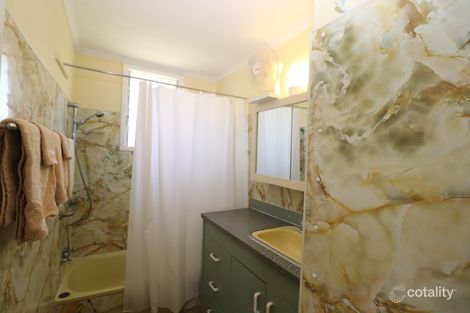 2-4 Whiting St, Taylors Beach, QLD 4850