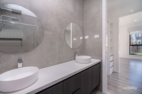 7 Amaranth Ave, Altona North, VIC 3025